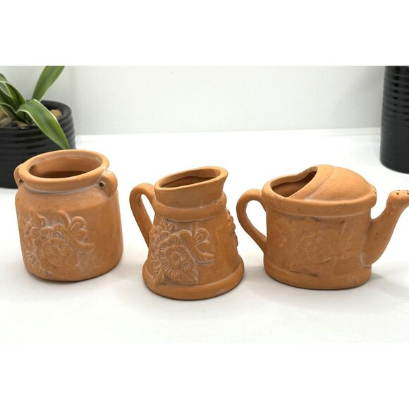 Set Of 3 Terracotta Miniature Floral Embossed Planters & Watering Can - Picture 2 of 6